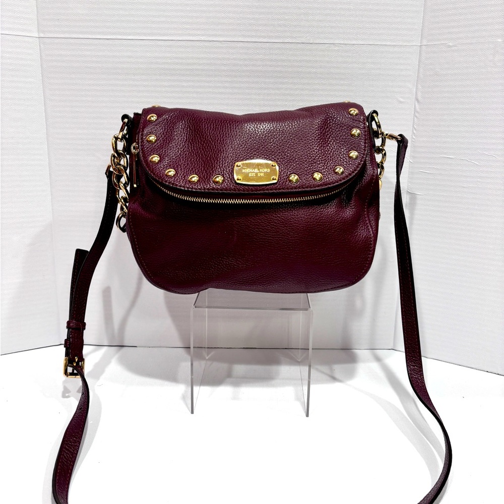 MICHAEL KORS BURGUNDY CROSSBODY/ SHOULDER BAG